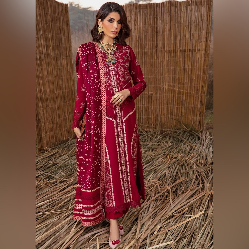 Saira Shakira Shalwar Kameez L Set 3 piece